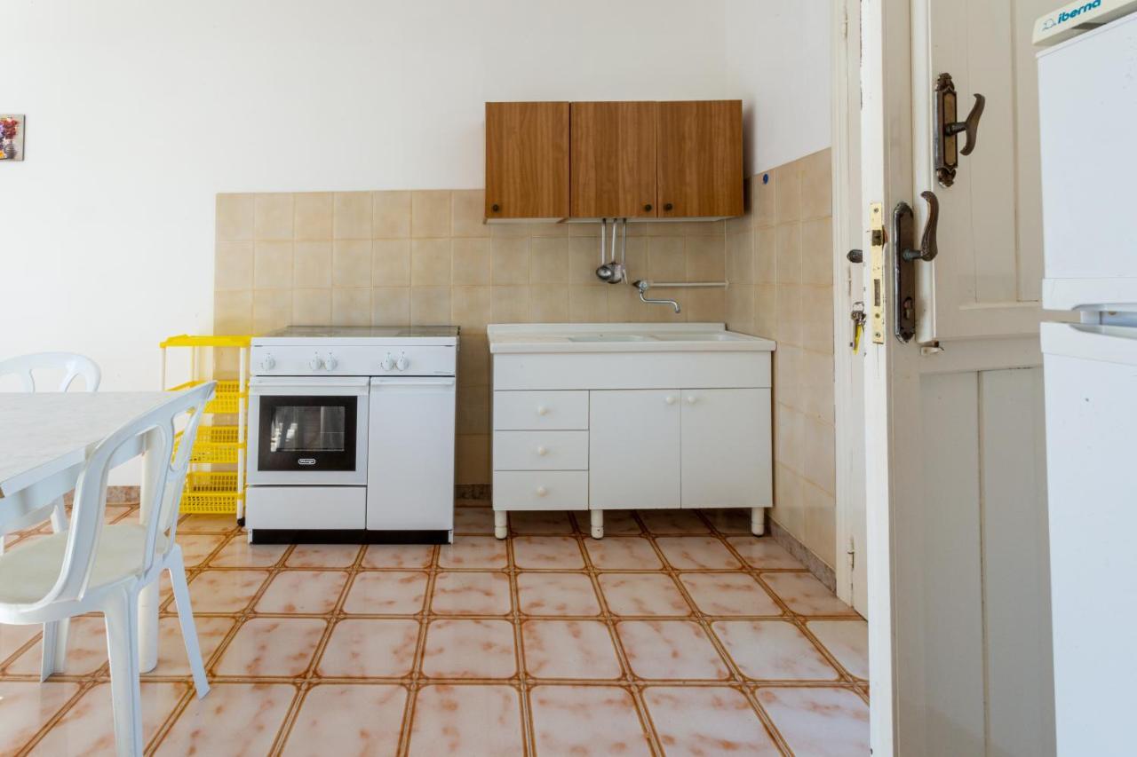Appartamento Climatizzato A 30 M Dalla Spiaggia Con Vista Mare ตอร์เรมอซซา ภายนอก รูปภาพ
